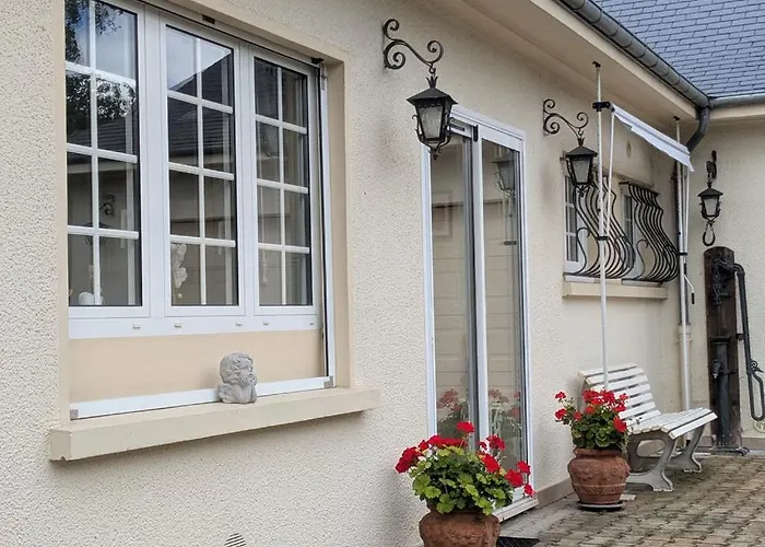 ヴィラ Des Lilas Stenay